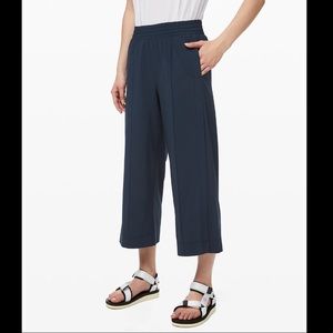 Lululemon Wanderer Culotte Crop Pants